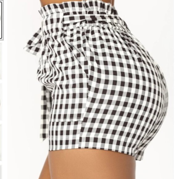 Fashion Nova Gabriella Gingham Shorts - Picture 3 of 7